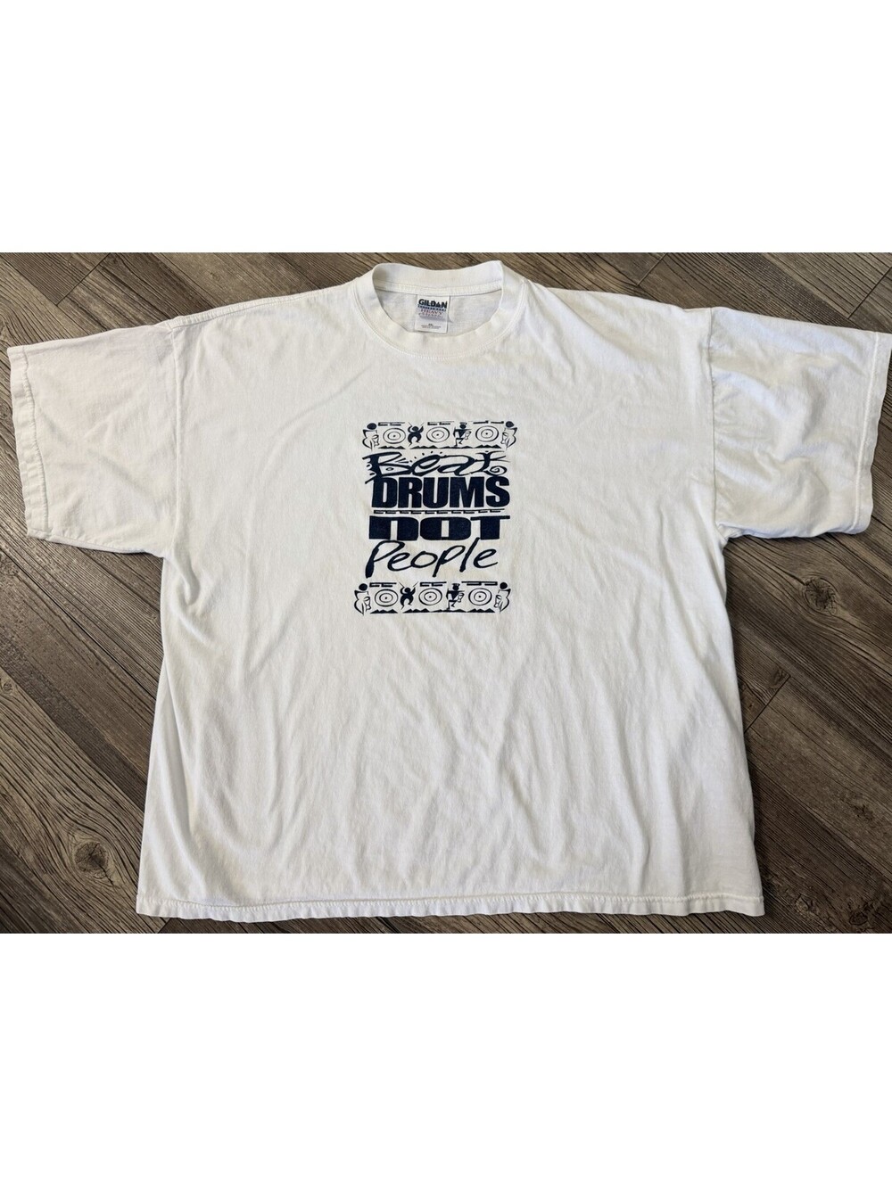 Vintage Beat Drums Not People T Shirt XXL White Gildan Heavy Cotton